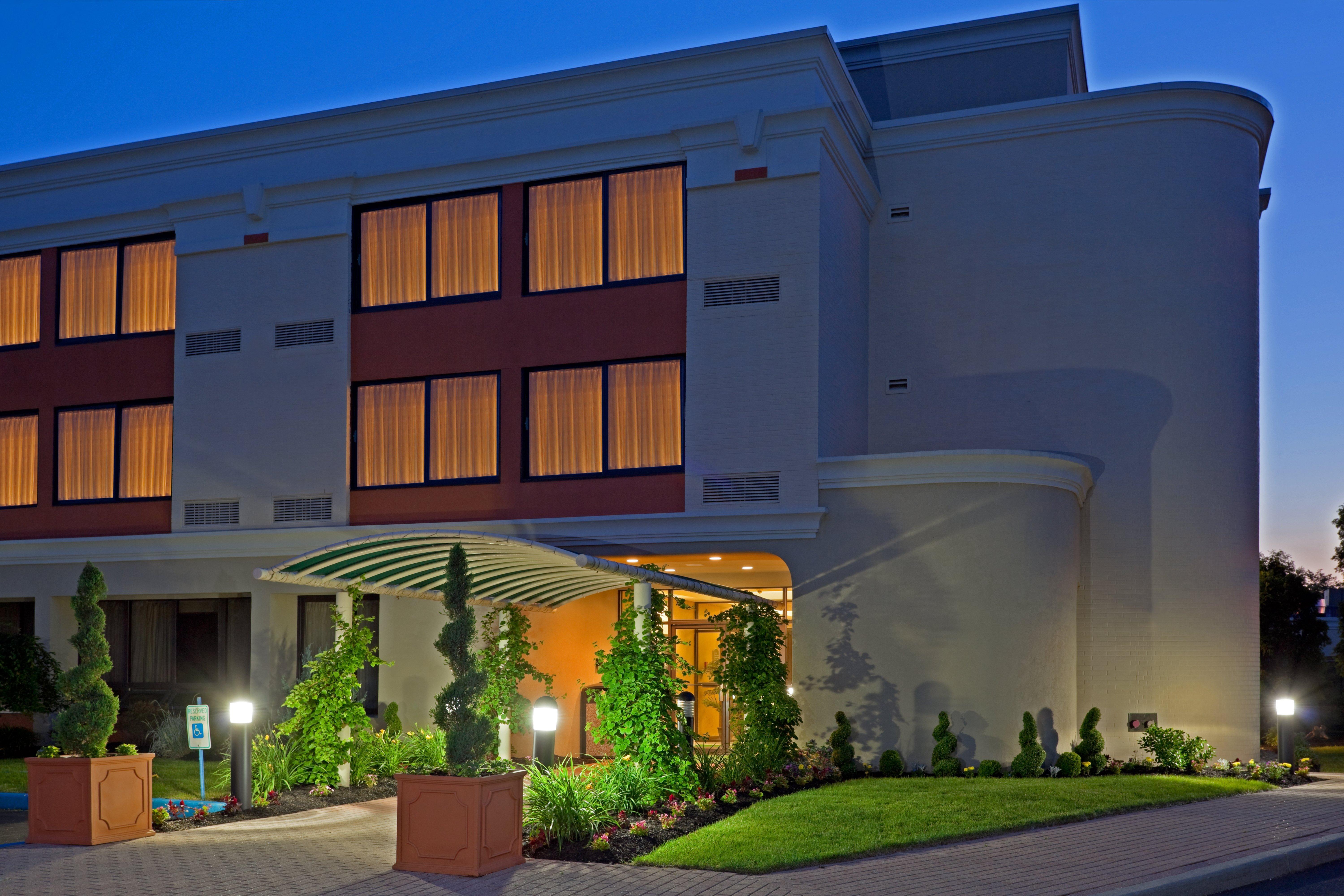 Armoni Inn & Suites Orangeburg ภายนอก รูปภาพ