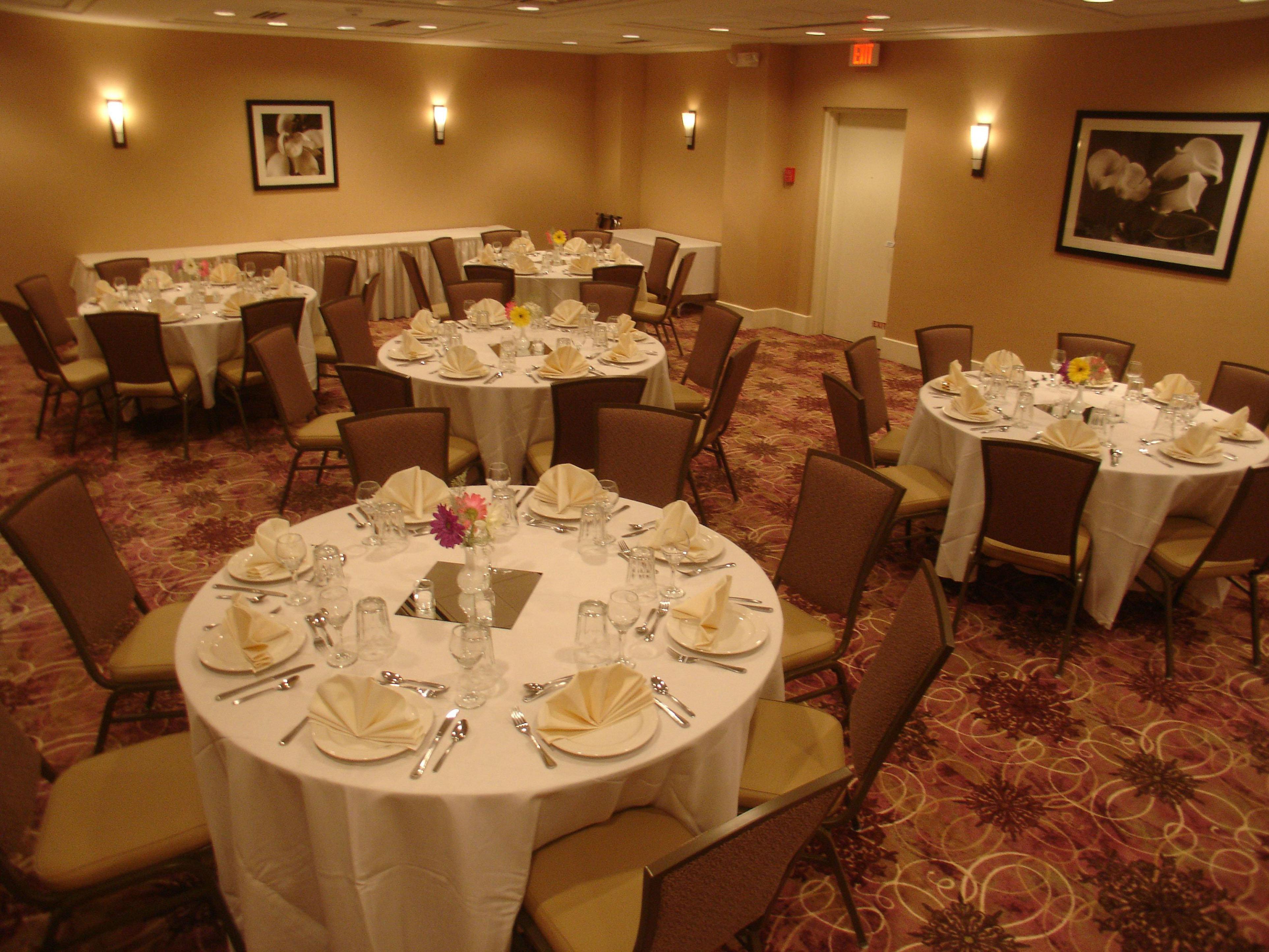 Armoni Inn & Suites Orangeburg ร้านอาหาร รูปภาพ