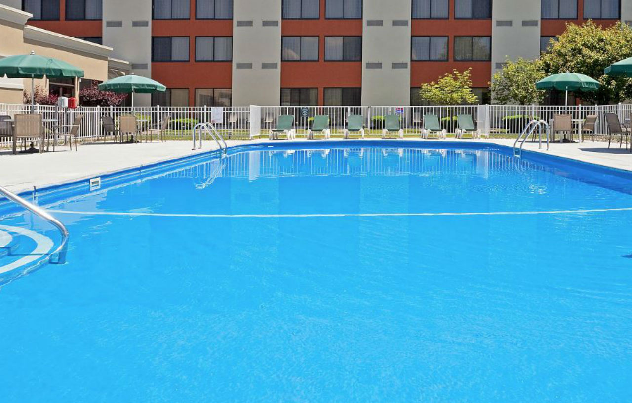 Armoni Inn & Suites Orangeburg ภายนอก รูปภาพ